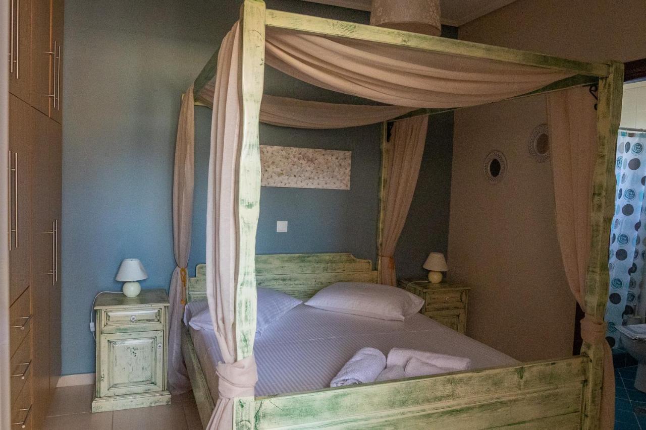 John&Effie'S Studio Λυγιά Εξωτερικό φωτογραφία